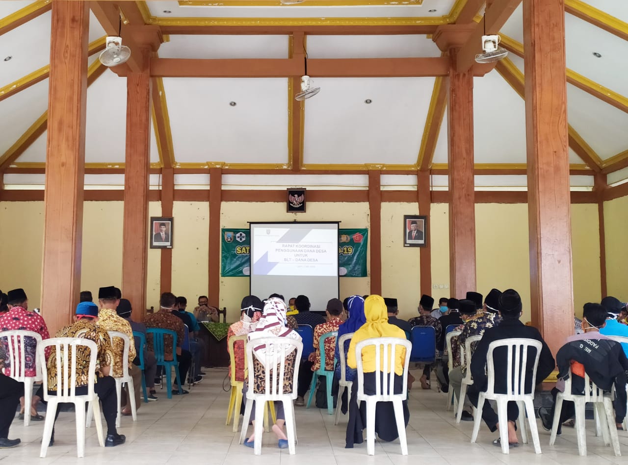 Kecamatan Sarang mengadakan Rapat Koordinasi Penggunaan Dana Desa Untuk BLT